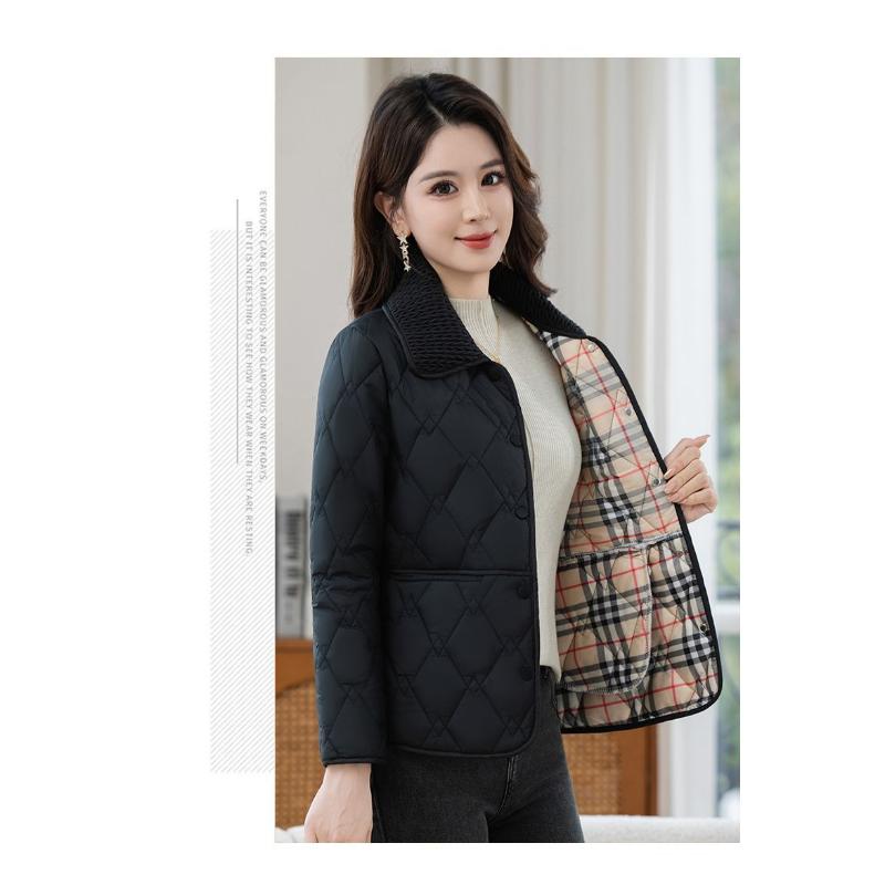 2025 New Fashion Women's Stitched Lapel Button Pocket Fashion Solid Color Casual Cotton Jacket