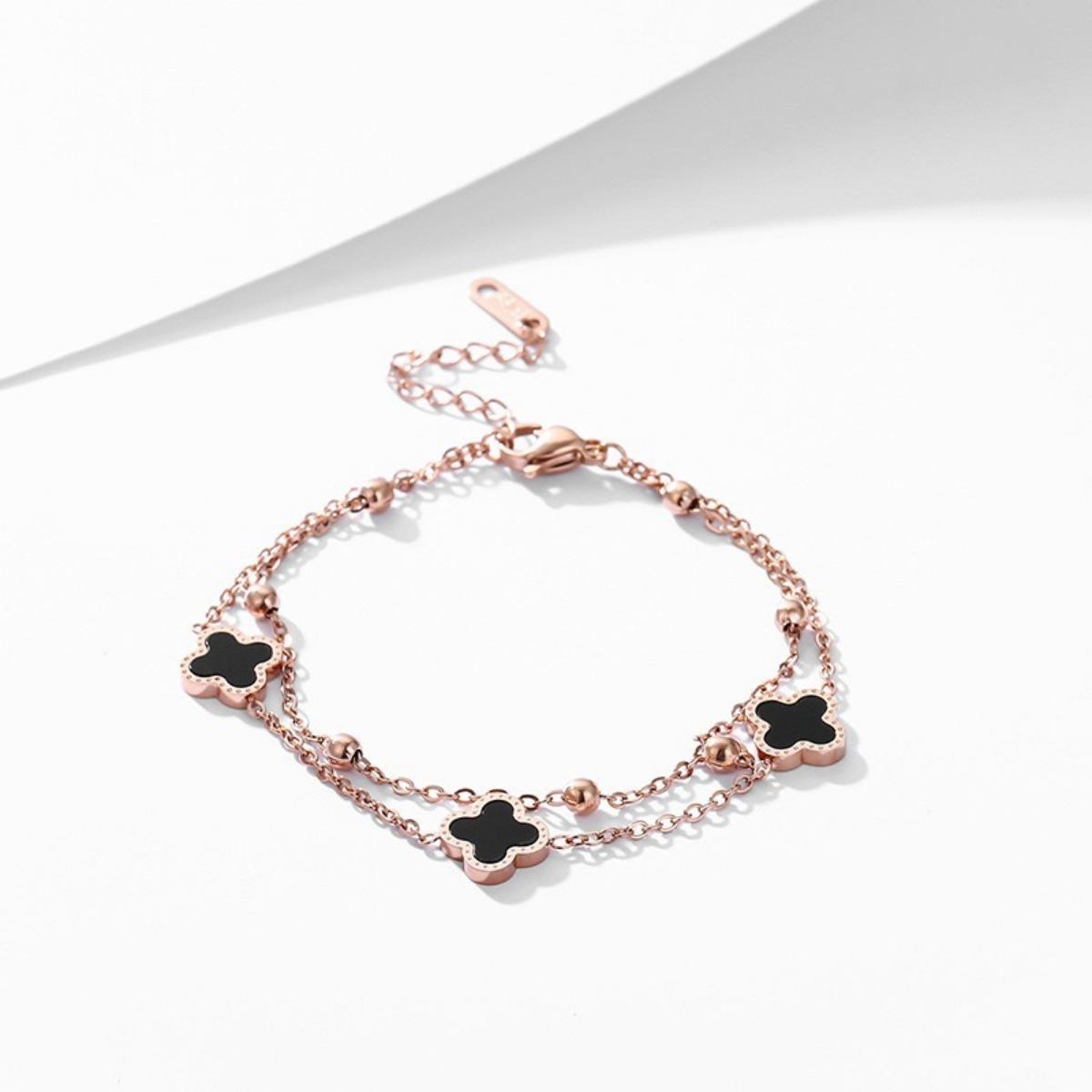 

Браслет из титановой стали с двумя слоями и четырьмя листочками клевера, женский, сладкий, красный, темпераментный, сто браслетов