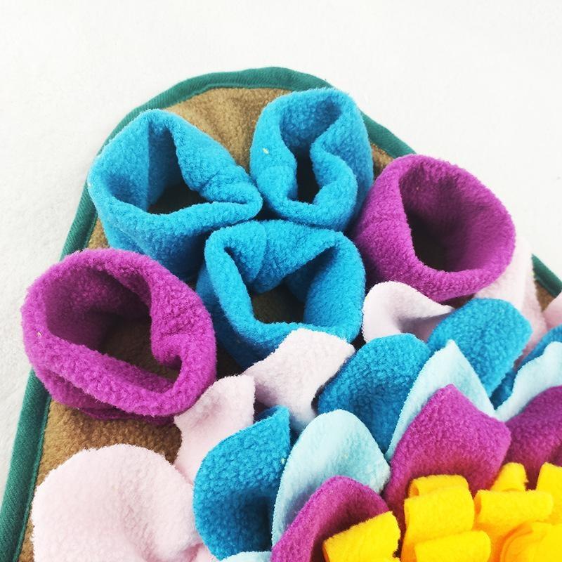Dog Snuffle Mat Interactive Slow Feeding Puzzle 1PC Soft Washable Pet Boredom Relief Mat Encourages Natural Foraging for All Dogs