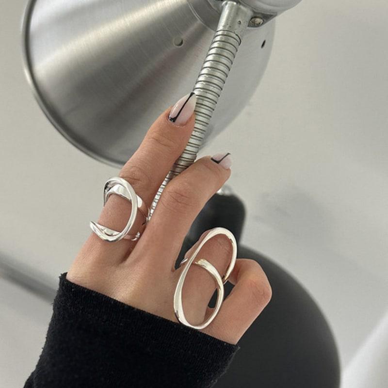 Mosxe [925silver] Line Art Ring