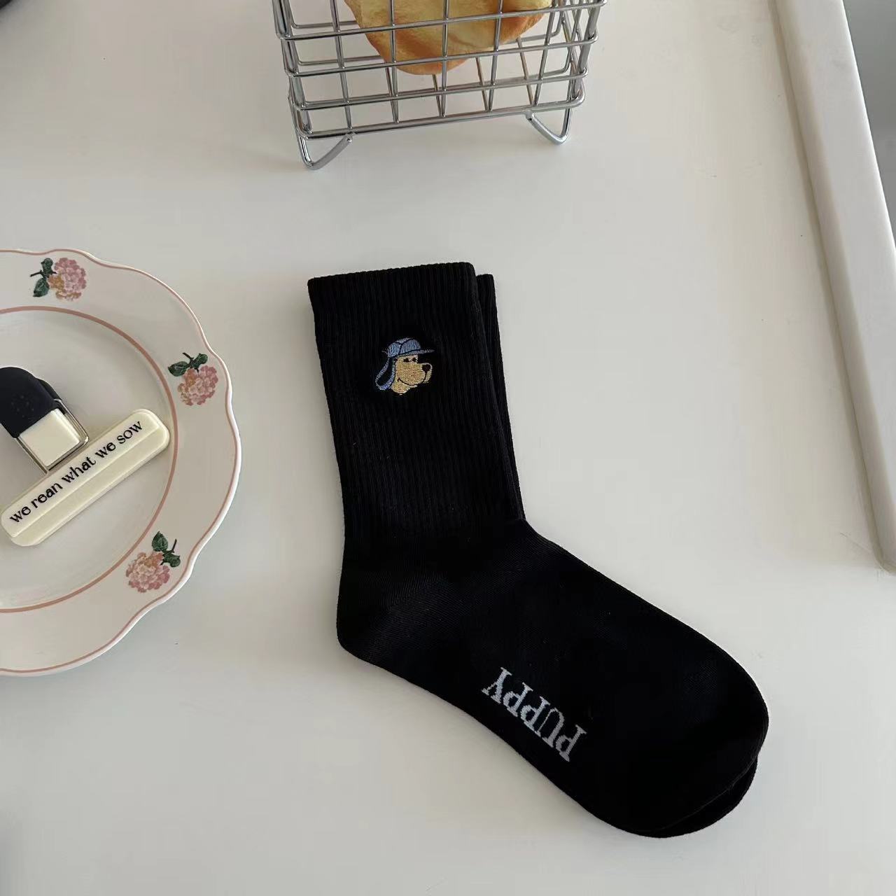 

Nanye Socks Sports High Rubber Band Embroidery Puppy Boneless Cotton Medium Tube Socks One size fits all чорний