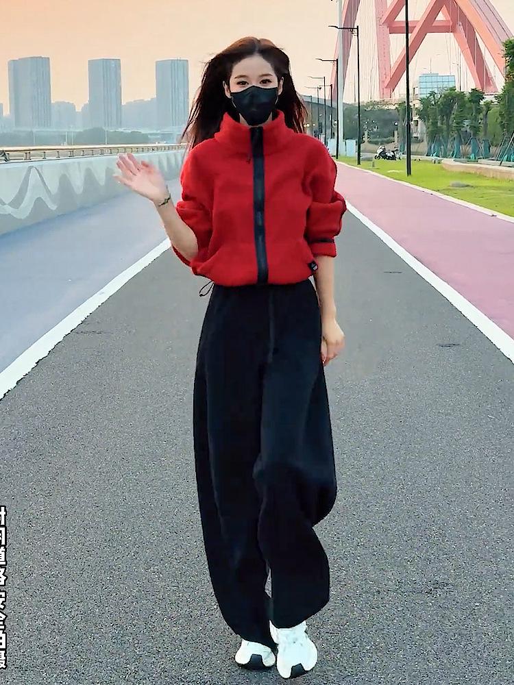

Women s Plus Size Red Velvet Wide-Leg Sweatpants with Elastic Waist and Drawstring S