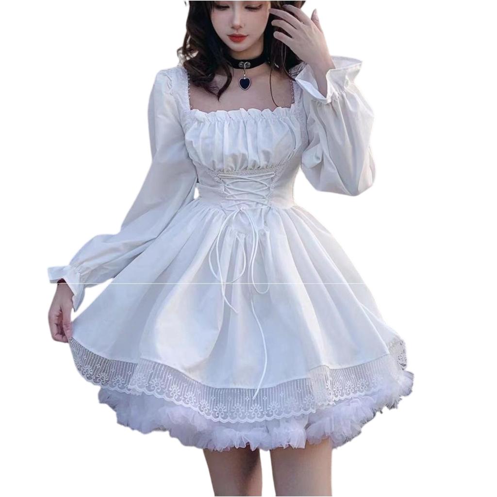 Ein Prinzessinnenkleid mit Puffärmeln für Damen und ein Spitzenkleid, das die Brust zeigt