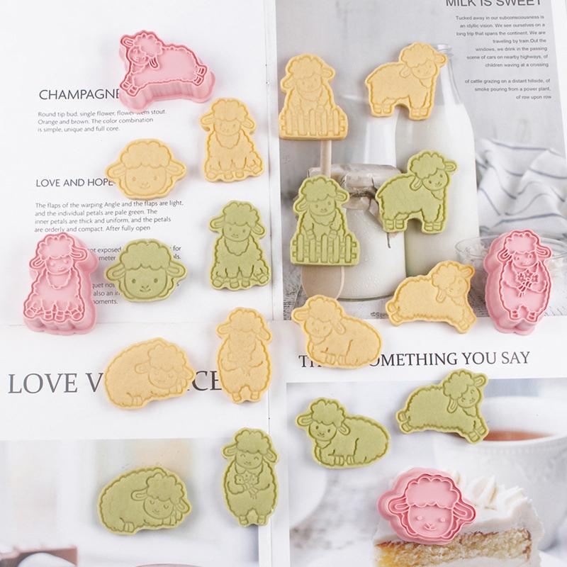 8 Pieces Cookie Cutters Sheep Shaped Biscuit Mold Kitchen Tools Food Grade Plastic Material Baking Supplies for Children