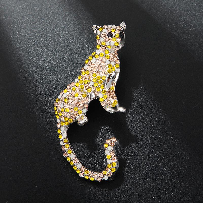 Vintage Rhinestone Animal Cheetah Brooches For Women Clothing Coat Jewelry Accessories Gifts