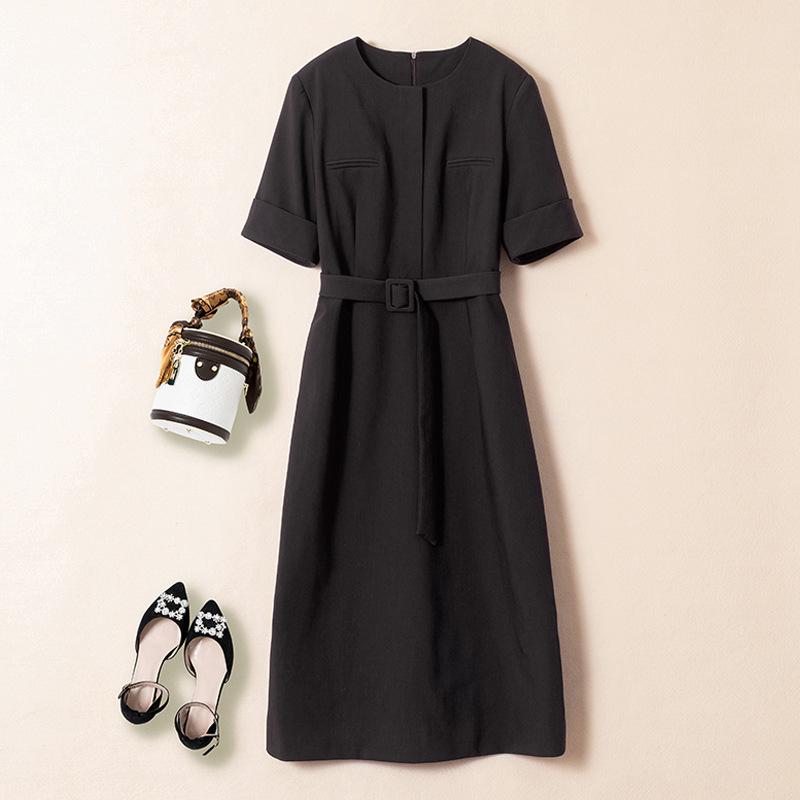 

Роскошное женское платье с разрезом фиолетового цвета больших размеров - коллекция Лето 2024 L чёрный