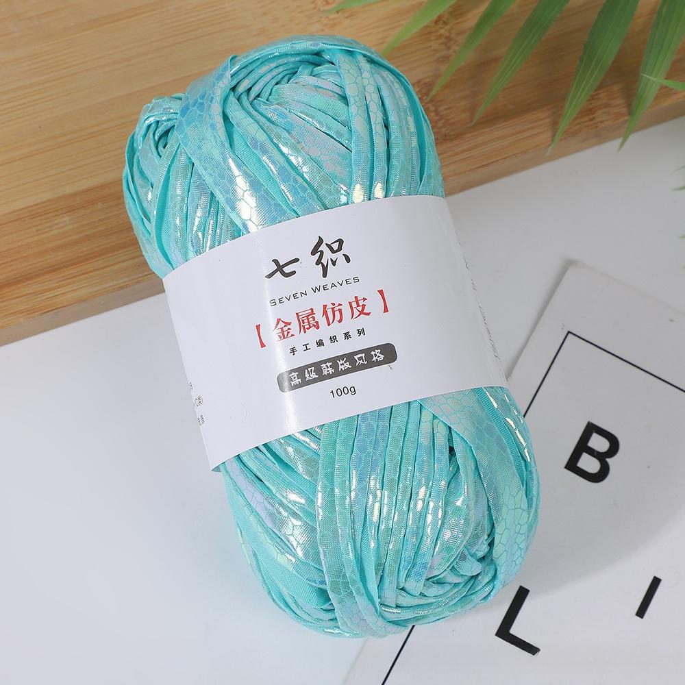 100g Gerissener Kunstleder-Stoffstreifen Häkelgarn Glänzender Nähgarnknäuel Magische Farbe DIY Handgemacht Gestricktes T-Shirt