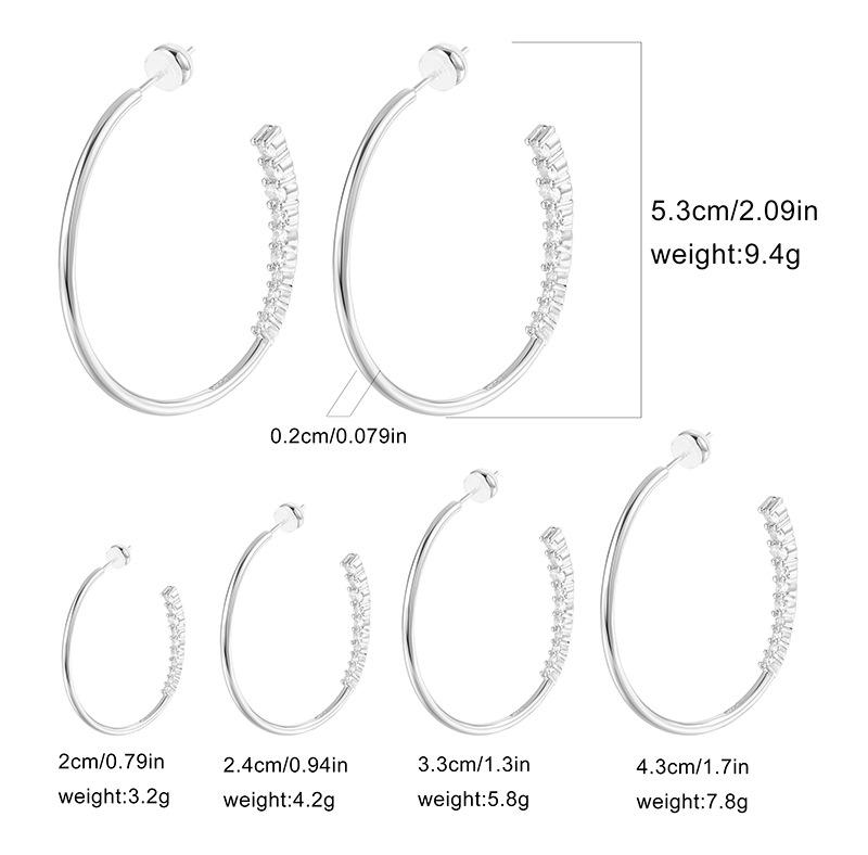 Rhinestone Gold & Silver Earrings - Fashionable, Light Luxury Hoops for Women, European & American Commuting Style.