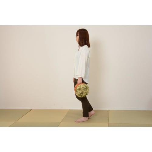 Hagiwara Seiza Aid Chair with Cushion for Sitting Cross-legged Positioning (Numbness Relief), Zazen, Seiza, Fully Assembled, Rattan, 24cm Diameter, 1