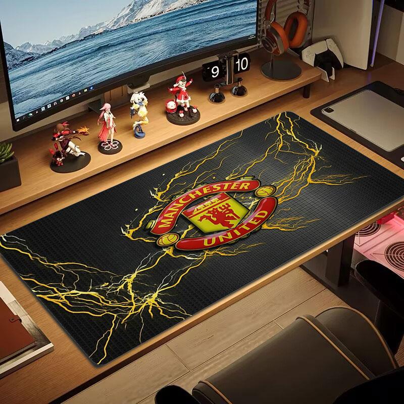 Manchester United F Large Size Mouse Pad Large Gaming Table Cushion Non-slip Laptop Tablet Big Mousepad XXL Mat Mini PC Playmat With Lock Edge