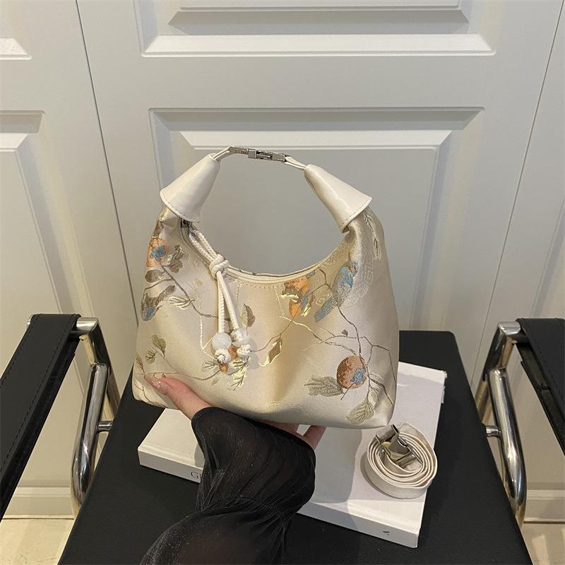 Retro Fashion Newest Chinese Style Handbag Elegant Niche Silk Cheongsam Underarms Bags For Lady