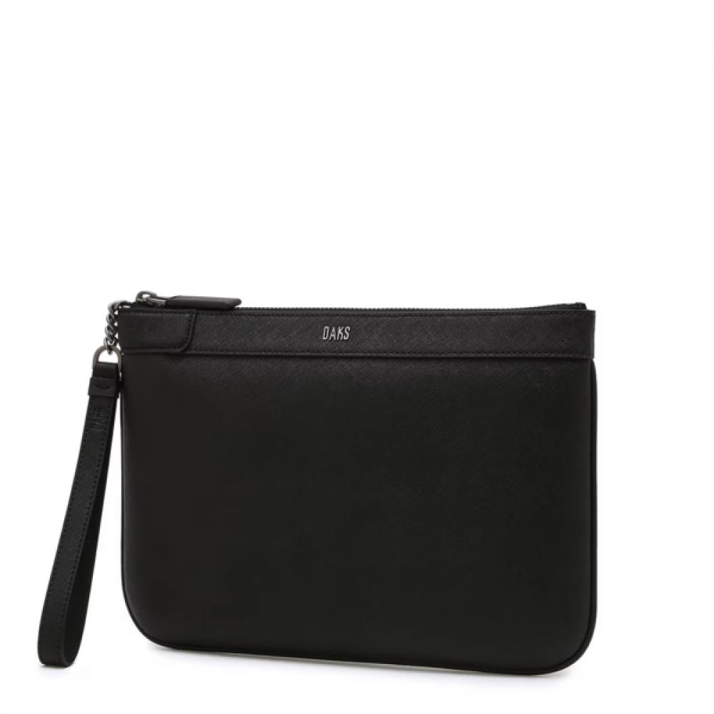 

Daks Black Cowhide Clutch Bag With Logo Dbba6e031bk Single option