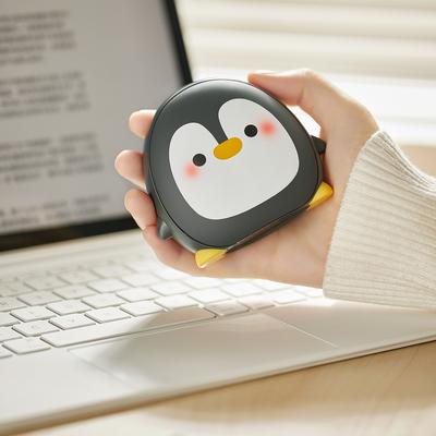 Portable Electric Hand Warmer 5000mAh High Capacity Battery Ergonomic Penguins Design For Cold Weather
