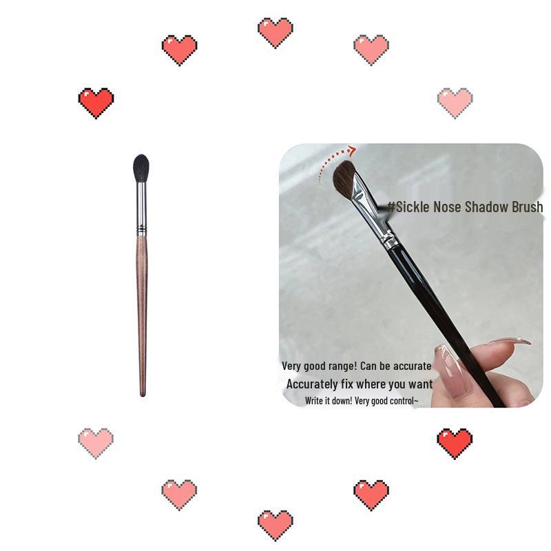 Flame Blending Brush - Fine Soft Bristles for Highlight, Contour, Blush - Single Pack
