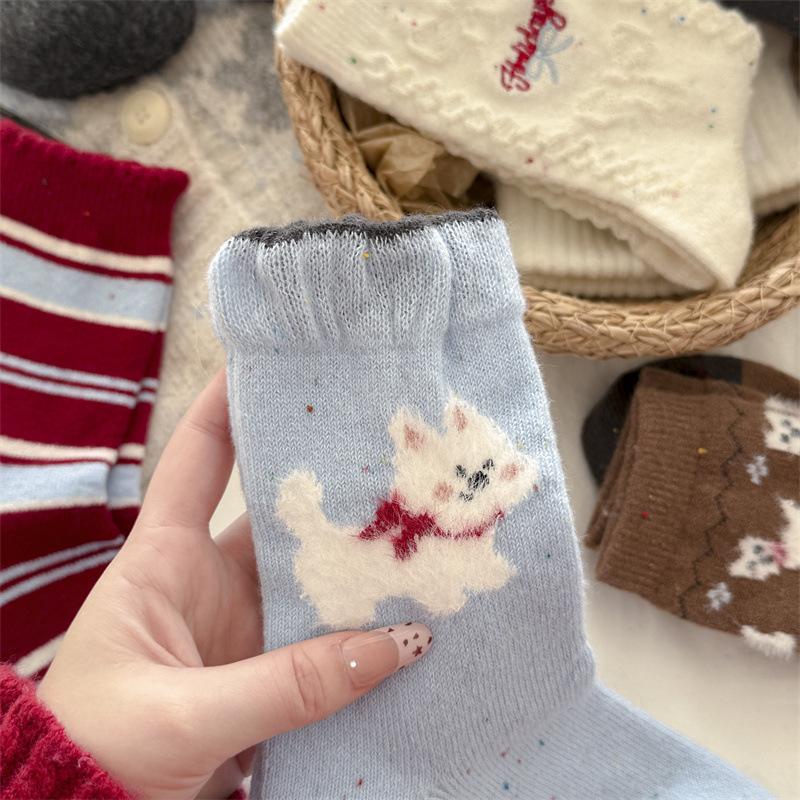 Wool Cartoon Medium Tube Socks Idea Yarn Cartoon Butterfly Socks Thickened Thermal Stacking Socks