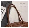 Autumn/Winter 2025 Retro Casual Large Capacity Shoulder Bowling Bag