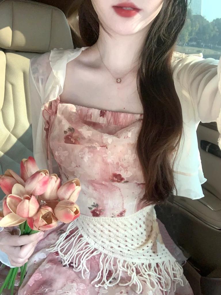 Summer new dress niche French supplement rules suspender skirt sweet Korean version floral fluffy princess dress