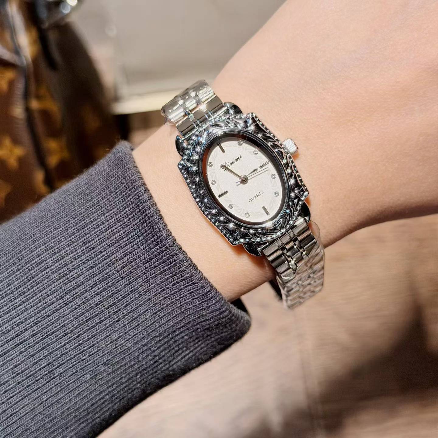 Steel belt women s watch antique watch women s gold watch