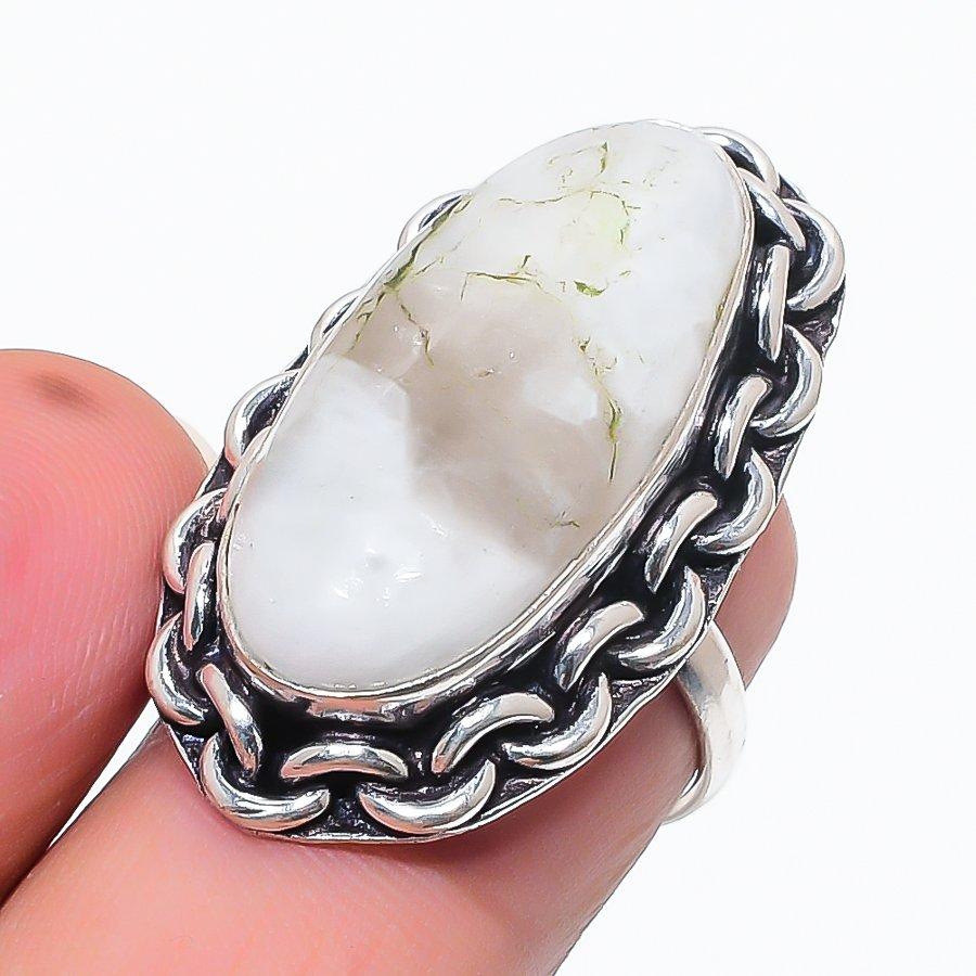 

Natural Moonstone Gemstone Handmade 925 Sterling Silver Jewelry Ring Size 6 e6C05