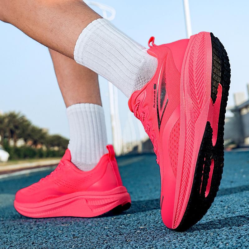 Nuove scarpe da corsa rosse ultraleggere sneakers coppia traspiranti ammortizzanti suola morbida studente scarpe da corsa leggere