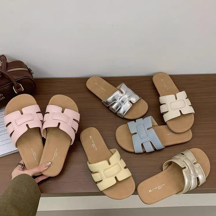 Flat Bottom Versatile One-word Drag Women's New Summer Weaving Fashion Outer Wear Beach Cool Slippers
