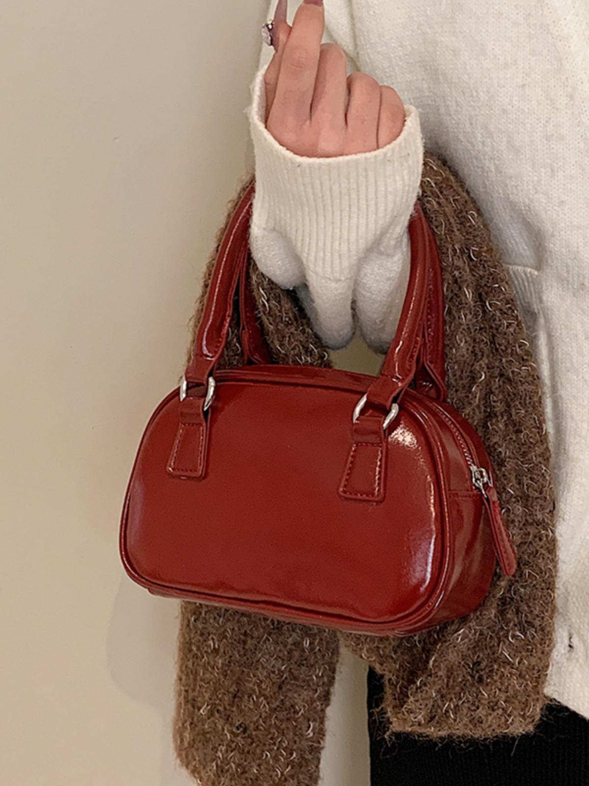 

2024 Ретро Сумка-кроссбоди Маленькая Квадратная - Женский Весенне-летний Стиль на Плечо и Ручной красный