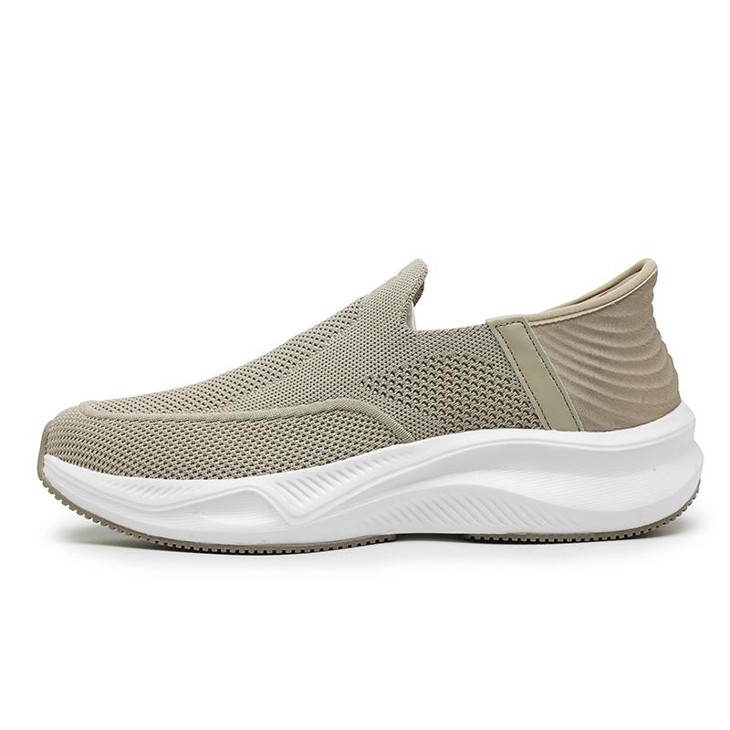 New Comfortable Super Light Thick Soled Slip-on Flying Elastic Mesh Socks Shoes Men's Casual Sports Walking Shoes