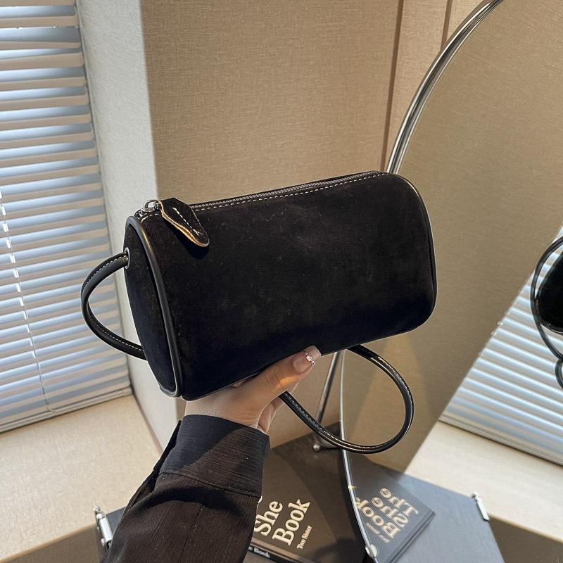 This Year's Popular Niche Cylindrical Bag Women's  New Retro Simple Bag Shoulder Messenger Bag