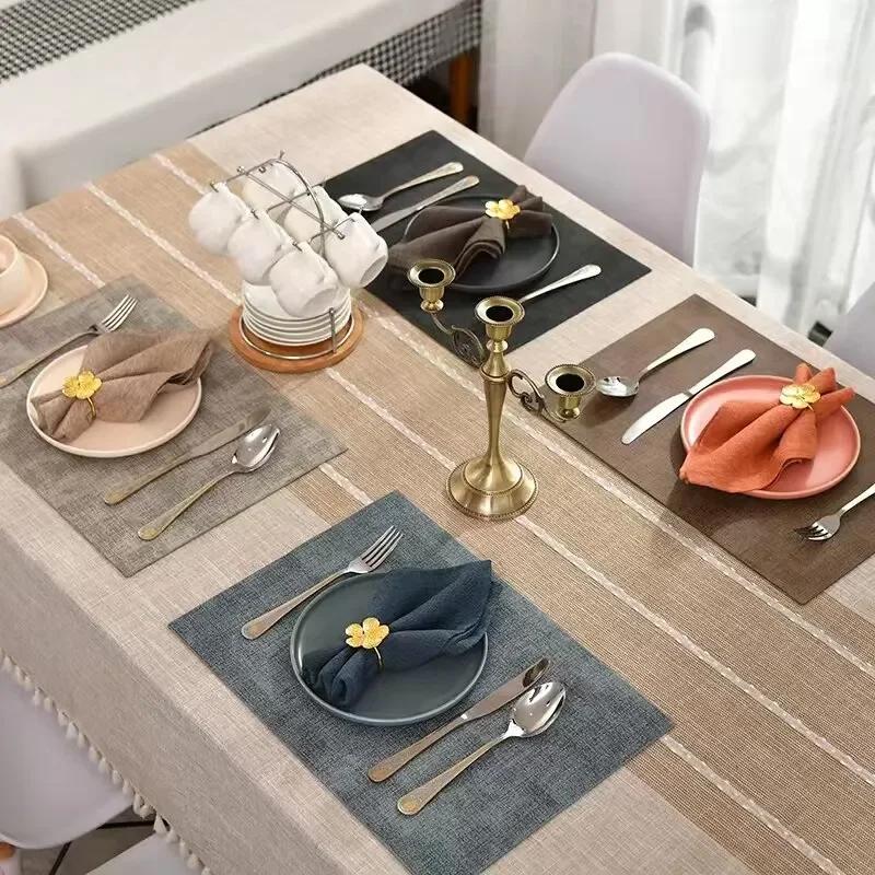 4Pcs New Plum Blossom Napkin Rings Holder Metal Flower Types Accessories For El Parties Feast Wedding Dining Table Decoration