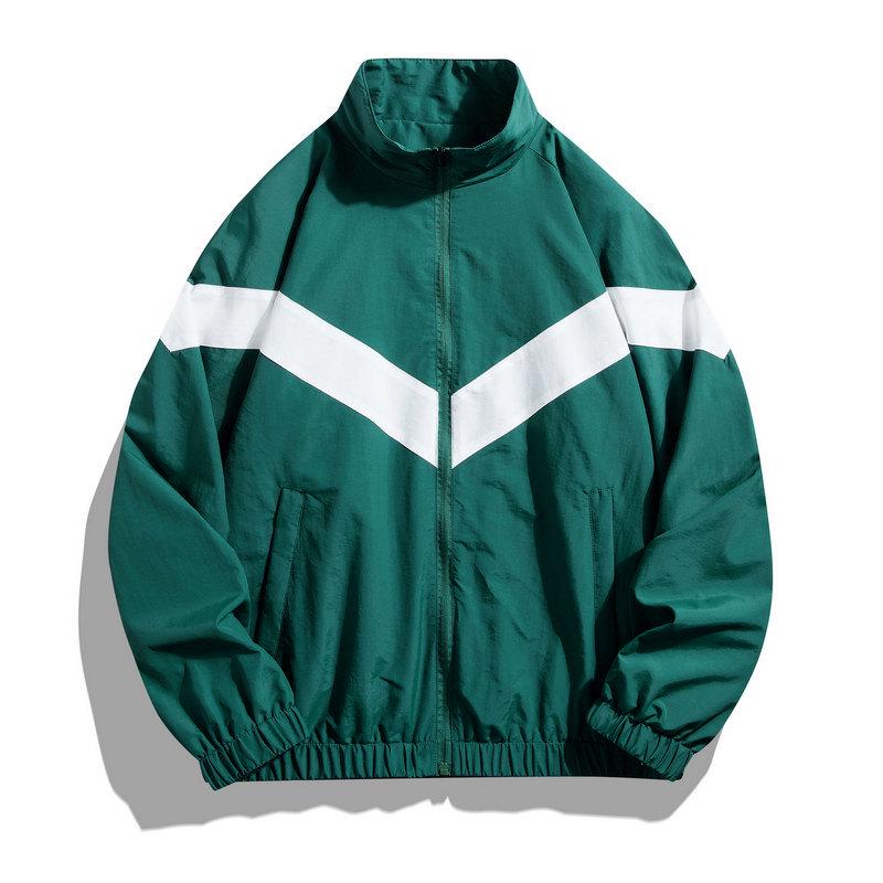 

Мужская куртка со стоячим воротником и светоотражающими полосками — модная ветровка на весну/осень для повседневного и спортивного образа M зелёный