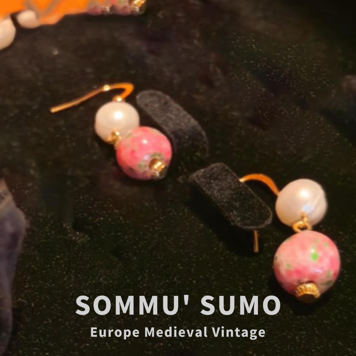 

Old glazed pink green frog skin necklace earrings women s retro handmade natural pearl Qingdao jewelry