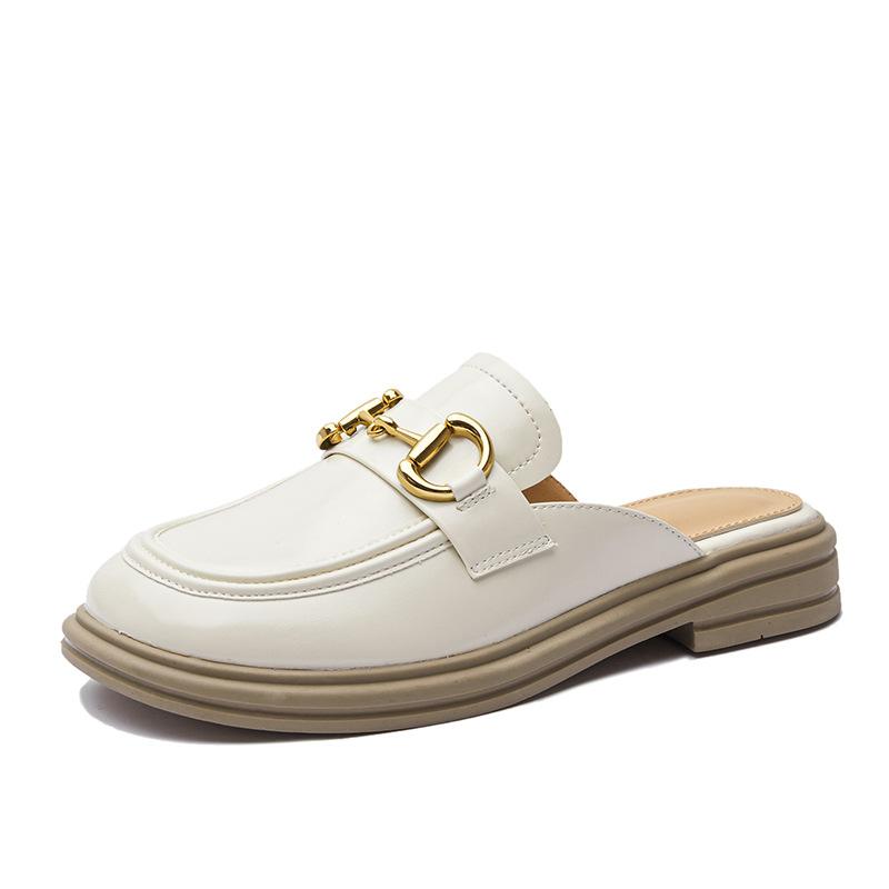 

Баотоу полузакрытые женские 2025 лето новая кожаная конская пряжка ленивые маленькие кожаные туфли дышащие универсальные лоферы мода 40