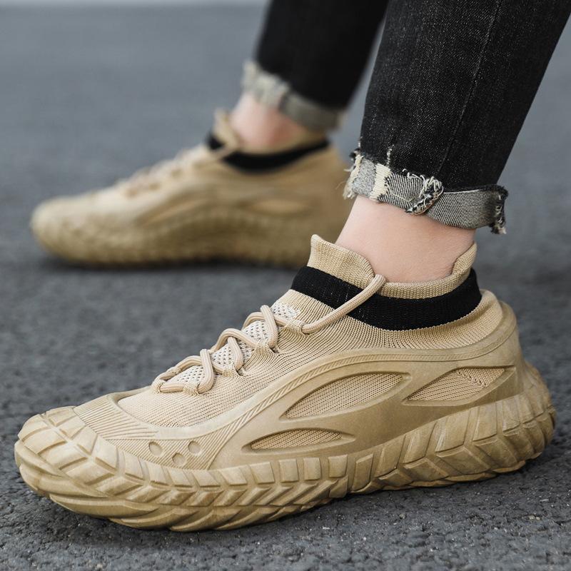 Fliegende gewebte Herrenschuhe Frühling und Sommer neue Mode vielseitige Sport-Freizeitschuhe Slipper