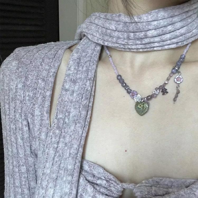 Fashionable Heart Beaded Necklace Adjustable Clavicle Chain Handmade Jewelry for Social Event and Everyday Wear