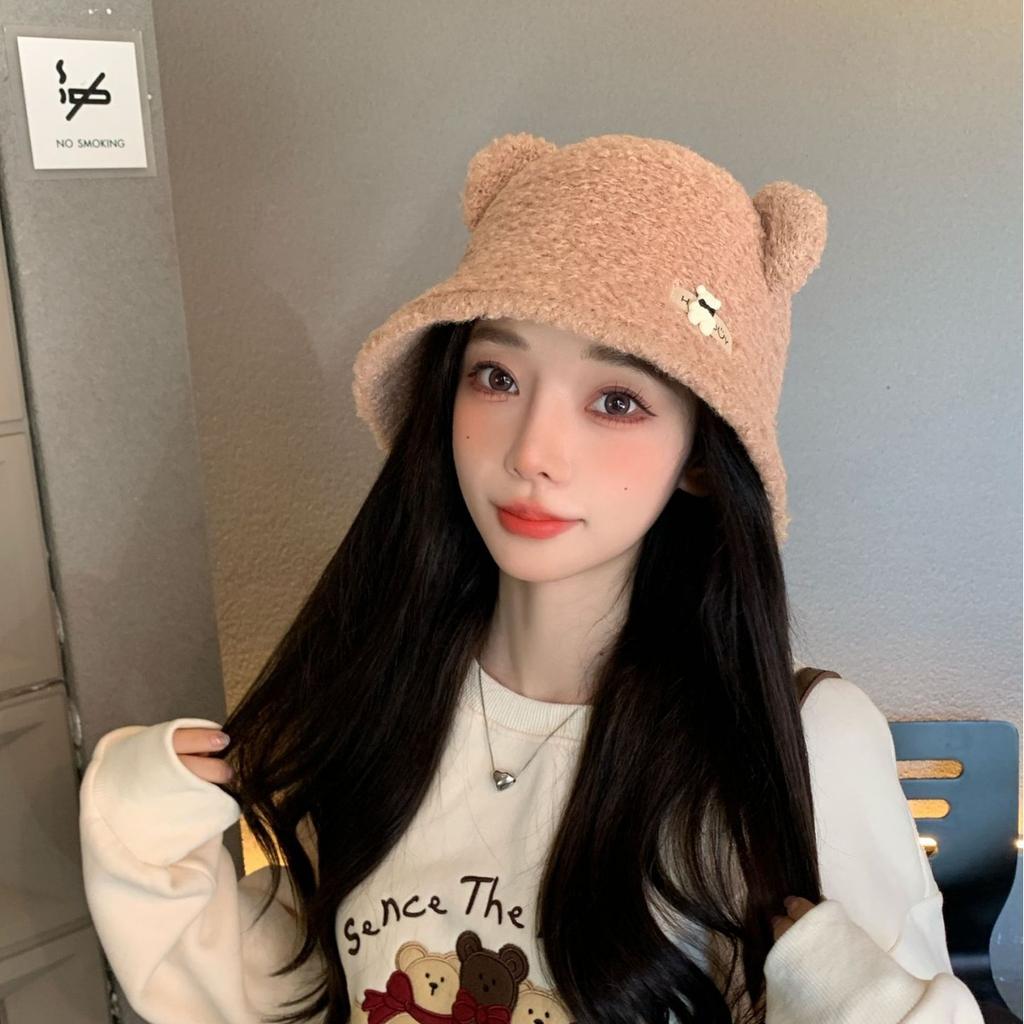 New Autumn and Winter Hat for Women Cute Little Bear Imitation Lamb Velvet Fisherman Hat Warm In Winter To Show The Face Small Pot Hat Trendy