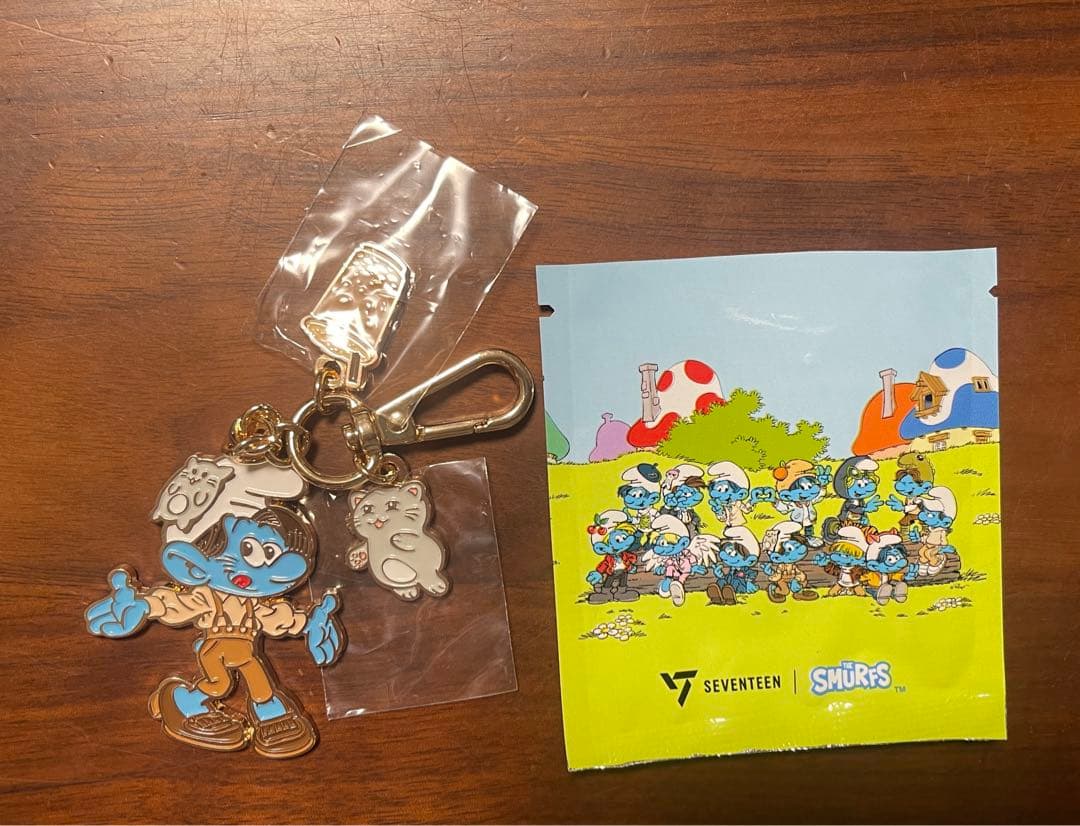 [USED] SEVENTEEN Smurf Keychain Jun
