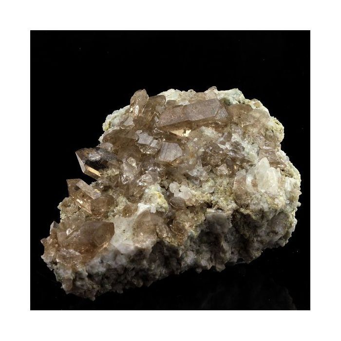 Pierres et Minéraux. Quartz fumé. 570.0 ct. Massif du Mont-Blanc, Haute-Savoie, France..