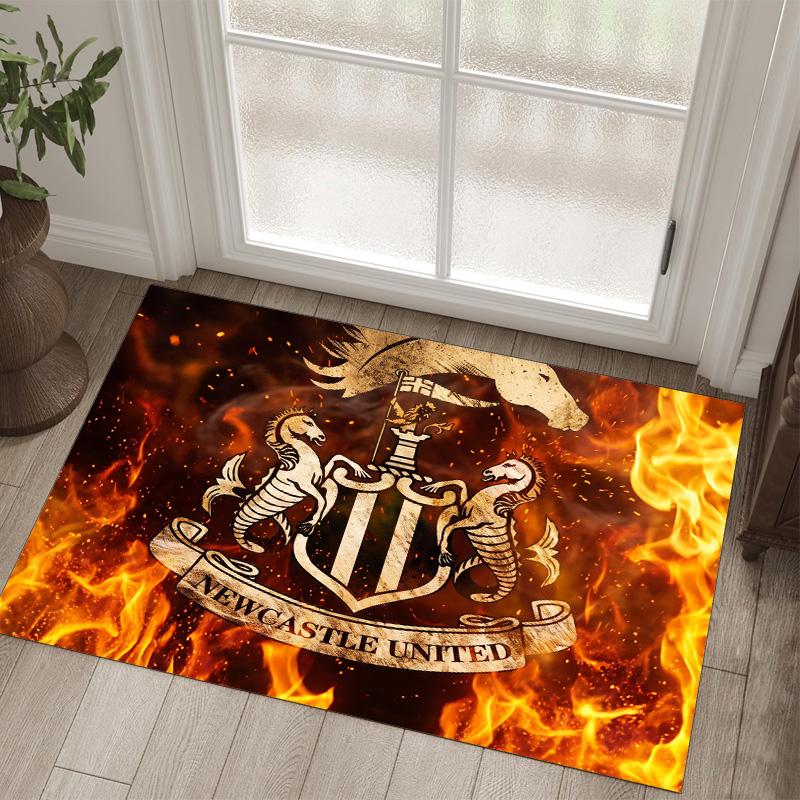 Newcastle United Fußball Design Kristall Samt Teppich Gemütlich Nein?Rutschfester Teppich mit Aufdruck für Schlafzimmer Wohnzimmer Eingang
