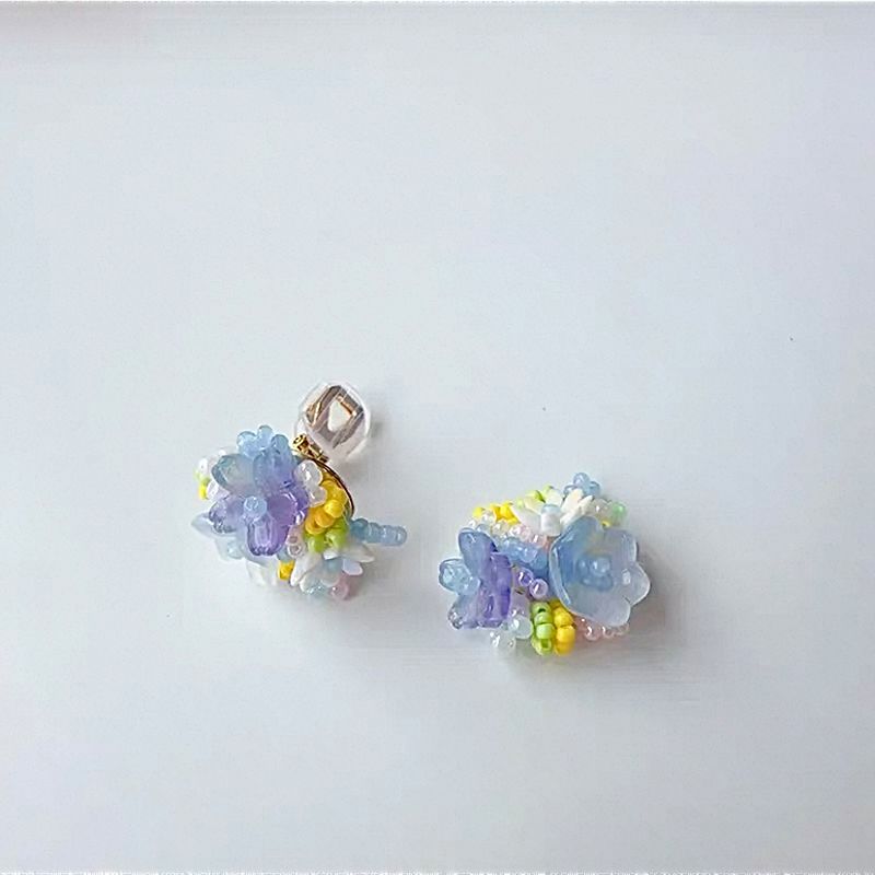 

Ю Шусинь Те же серьги с бусинами цвета дофаминового цветка Женские серьги в стиле морского отдыха Красивые серьги-пусеты Клипсы для ушей No ear hole shot ~ cool blue triangle clip