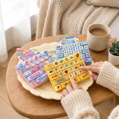 Pressable Keys 26 Keys Keyboard Keychain Animal Theme Fidget Animal Keychain Toy  Desk Accessory