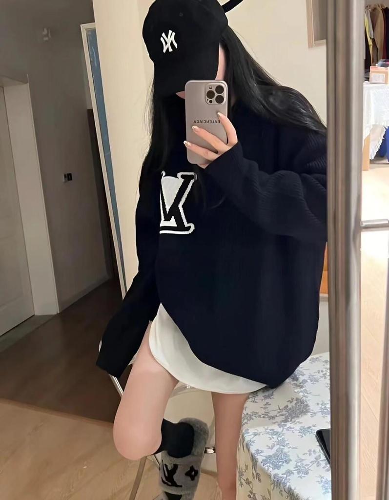 L Marke Schwerer Strickpullover mit Rundhalsausschnitt, Herbst/Winter 25SS Kollektion in Schwarz.