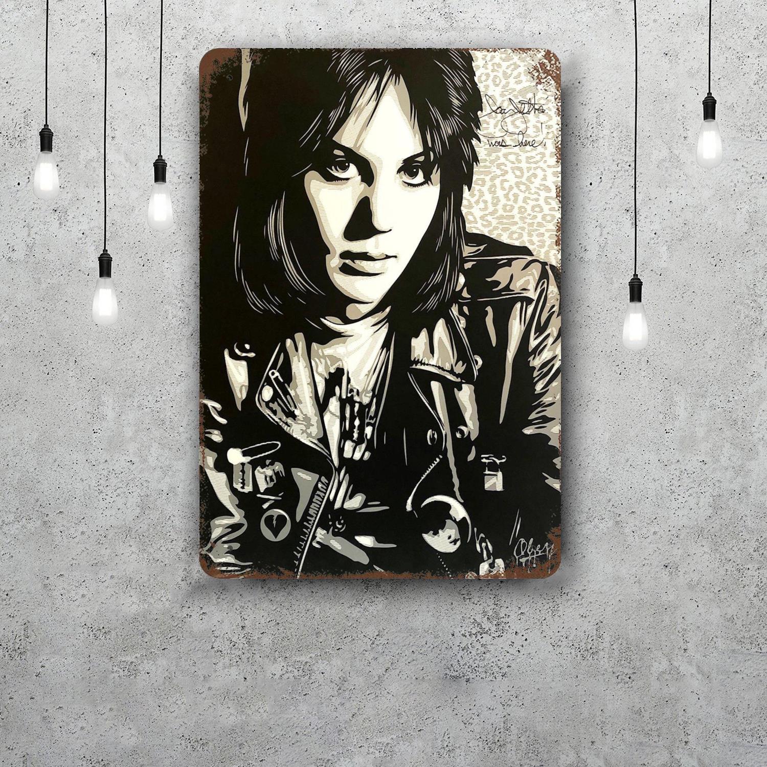 

joan jett Decor Vintage Metal Signs Tin Signs Captain Poster Decor for Bar Pub Club Man Cave Wall Decoration 20x30cm（7.8x11.8inch）