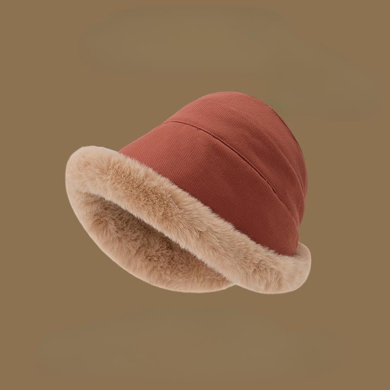 Autumn and winter thick plush hat for women, plus velvet bucket hat, curled edge to prevent cold, elegant windproof and warm ear protection Mongolian