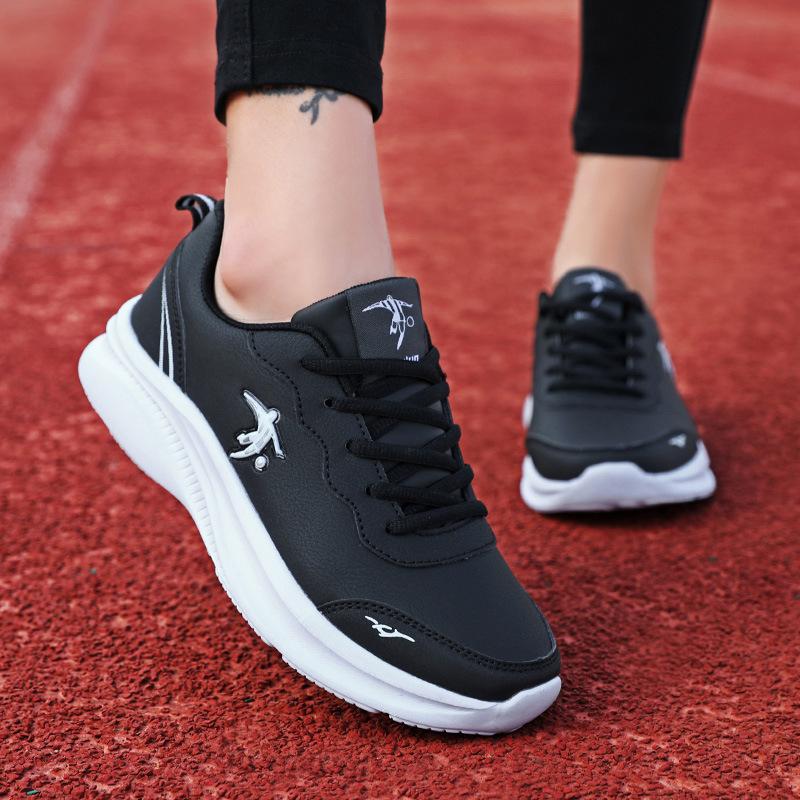 

Женская обувь, спортивная обувь, женская новая кожаная женская повседневная рабочая обувь, водонепроницаемая обувь для бега 35