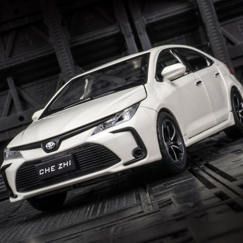

Zhi CZ32143 Модель из сплава седана Toyota Corolla, игрушечная машинка для детей