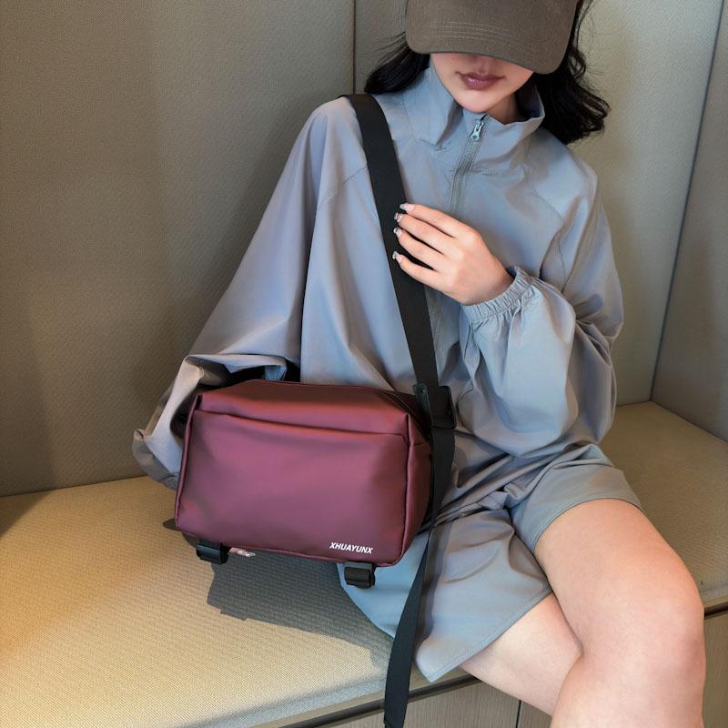 Fitness Bag Women's Multifunctional Yoga Bag Small Shoulder Crossbody Bag