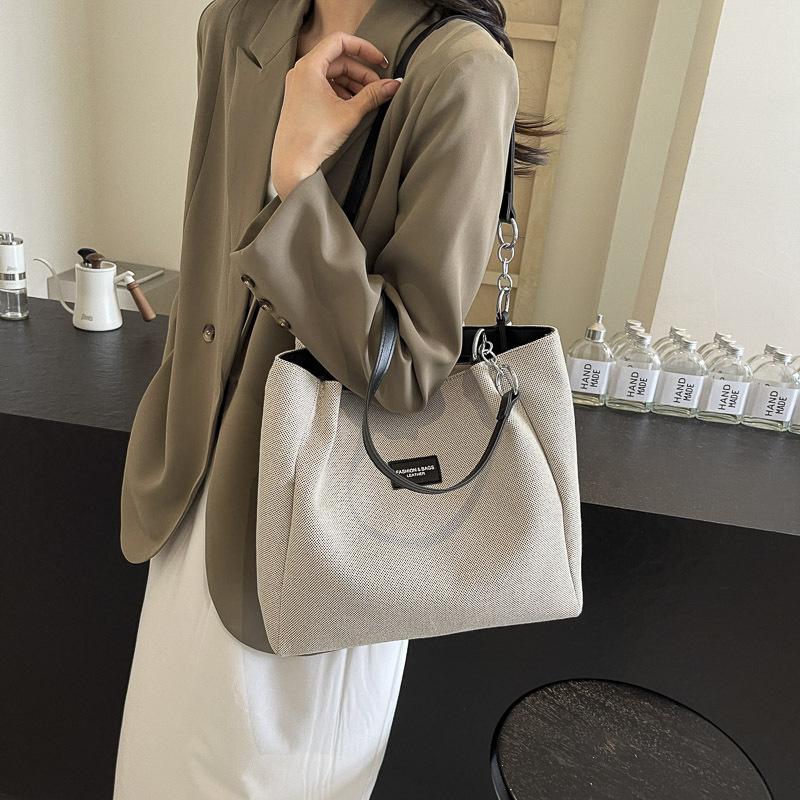 Large Capacity Bag 2025 New Bag Women's Bag Popular Versatile Canvas Bag Commuter Tote Bag