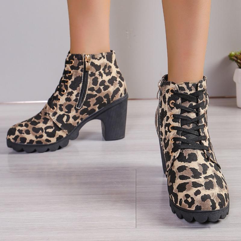 2024 Fashion Lace Up Women's Boots Winter Round Head Leopard Pattern Short Tube Thick Heel Zipper Plus Size Fashion Boots