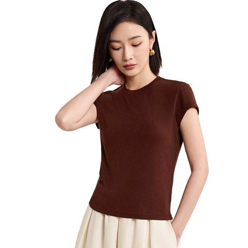 Tencel wool short-sleeved top is popular in women's summer, cool and bacteriostatic, with a small flying sleeve T-shirt inside.