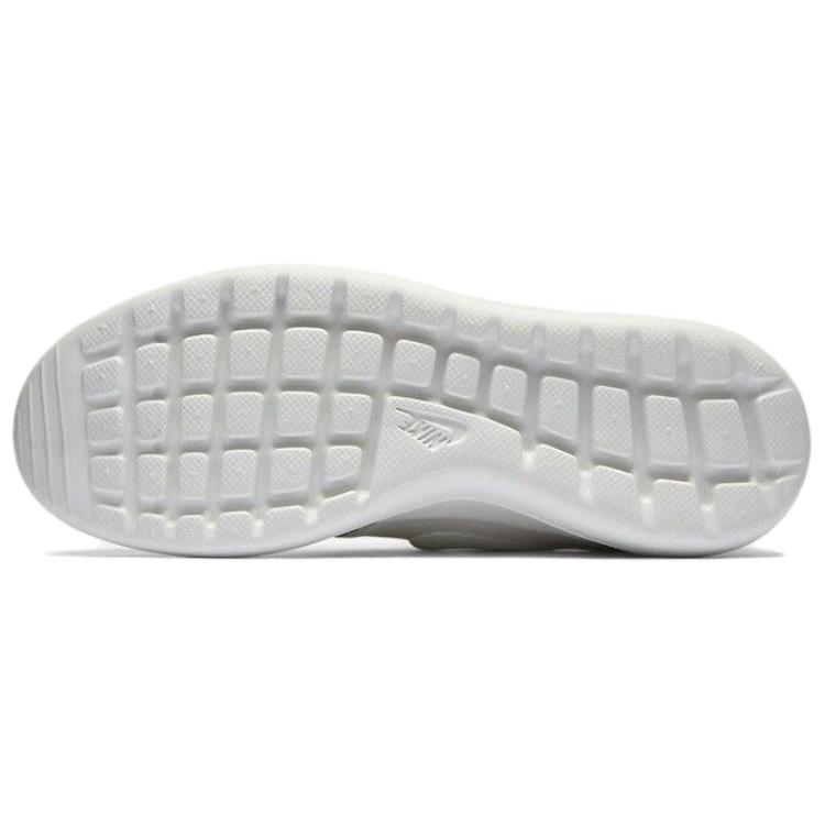 Nike Roshe Two Comfortable Simple Non-Slip Durable Low-Top Running Shoes Women Running Shoes White 881187-100